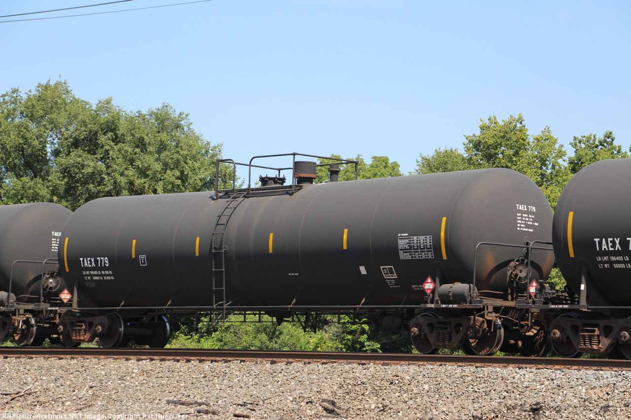 TAEX 779