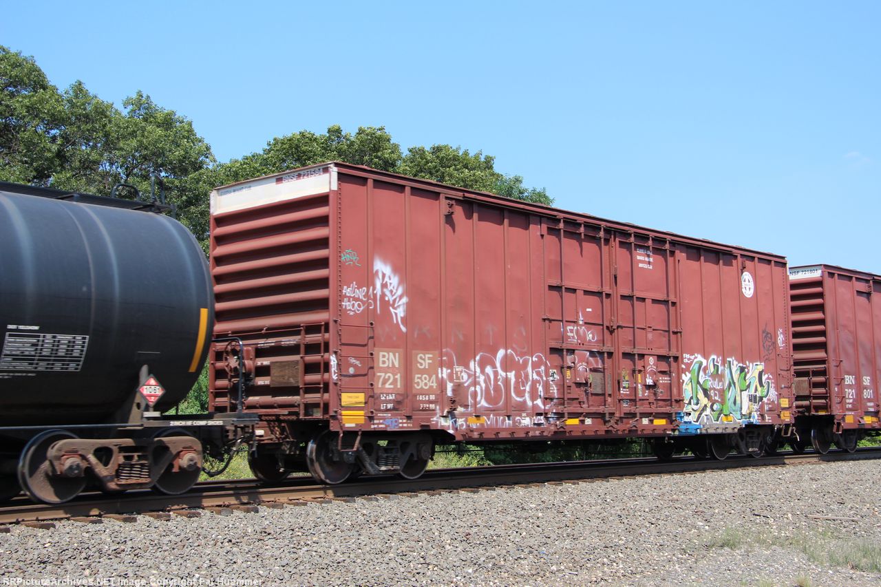 BNSF 721584
