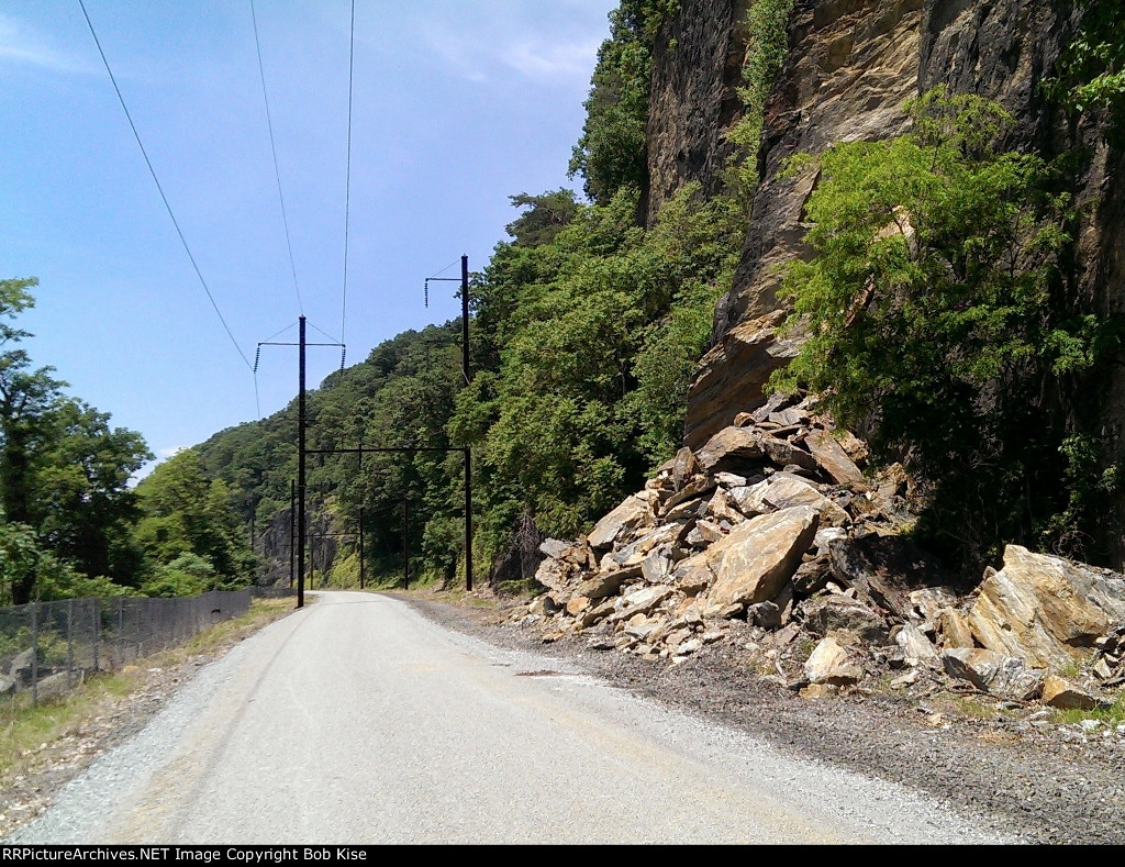 A rockslide that would have fouled Track 2