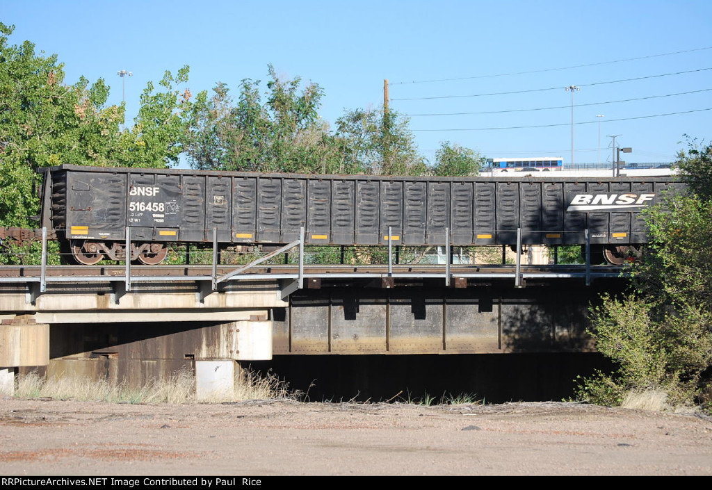 BNSF 516458