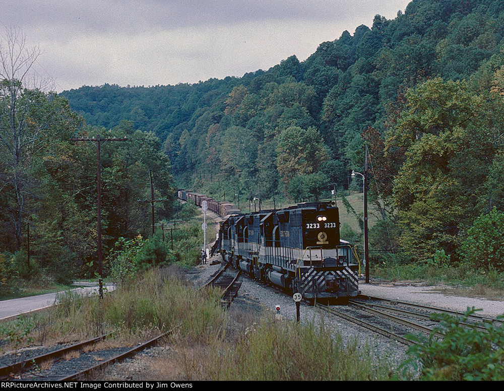 #172 arriving at Melrose.