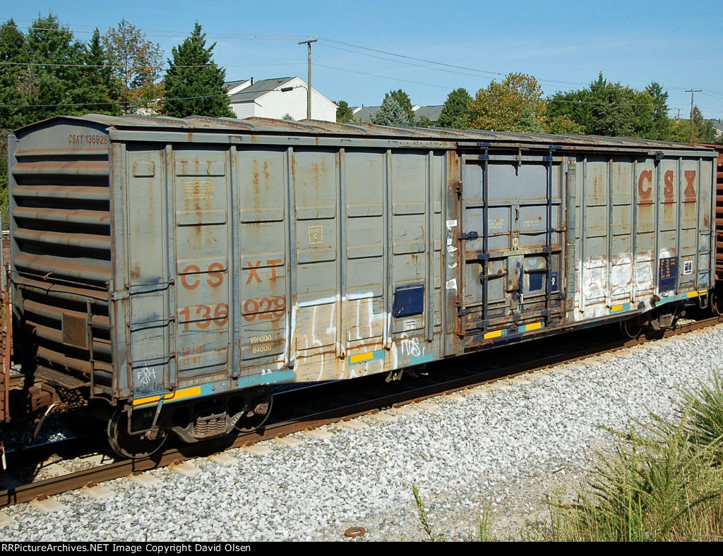 CSXT 136928