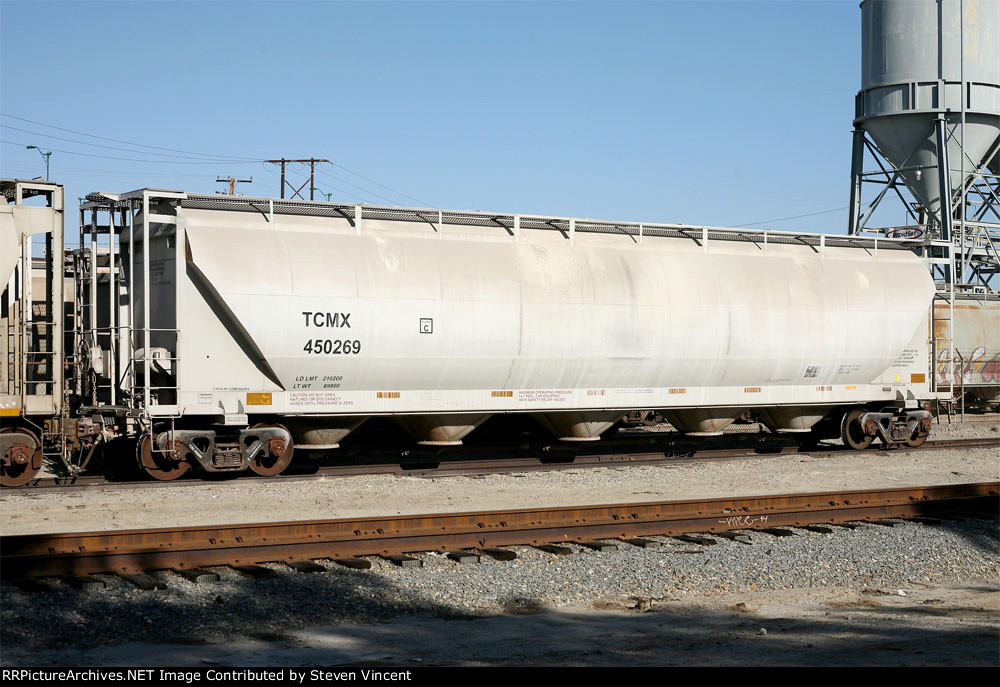 TCMX #450269 5125 cu ft PD covered hopper