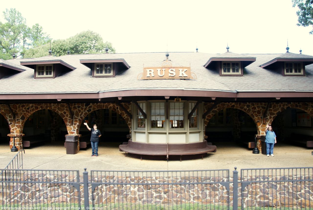 Rusk Depot