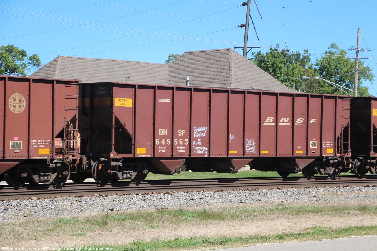 BNSF 645563