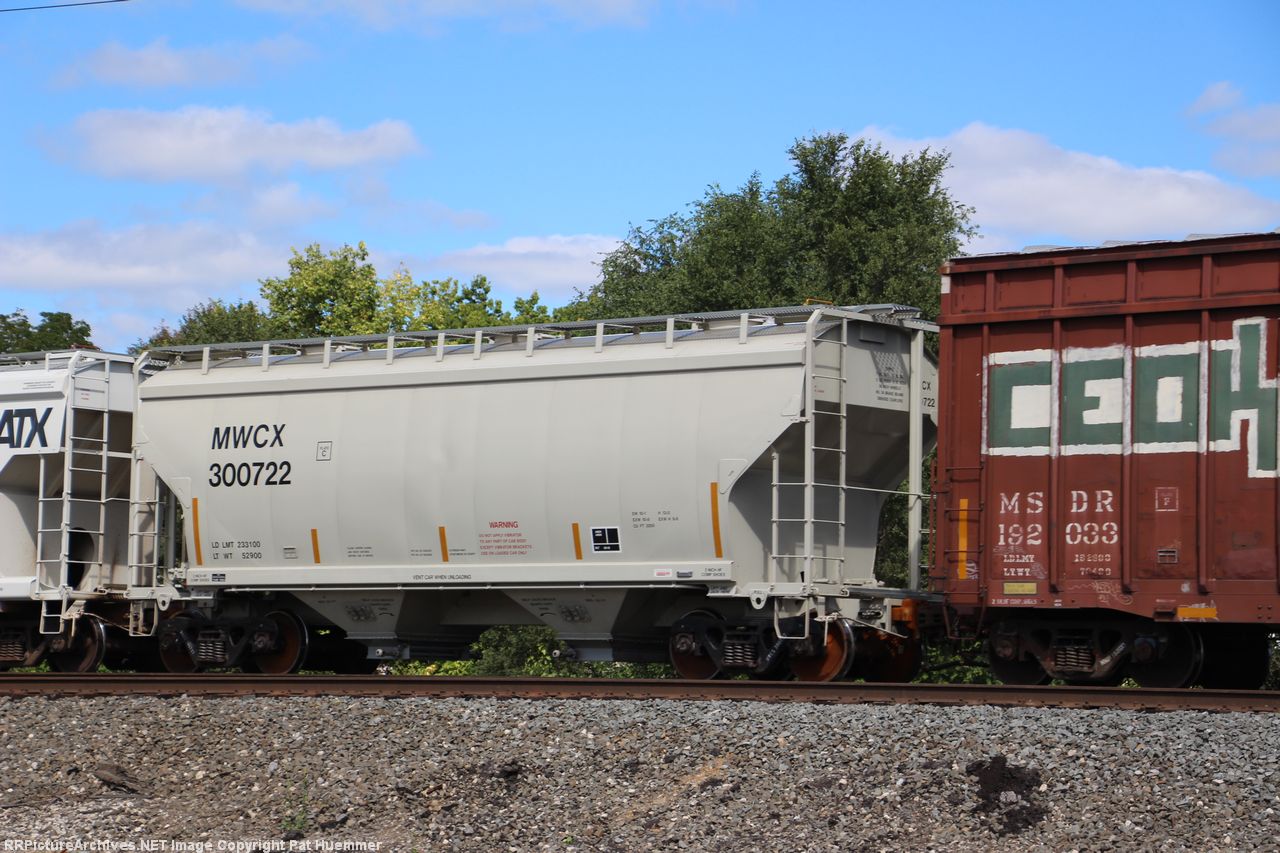 MWCX 300722