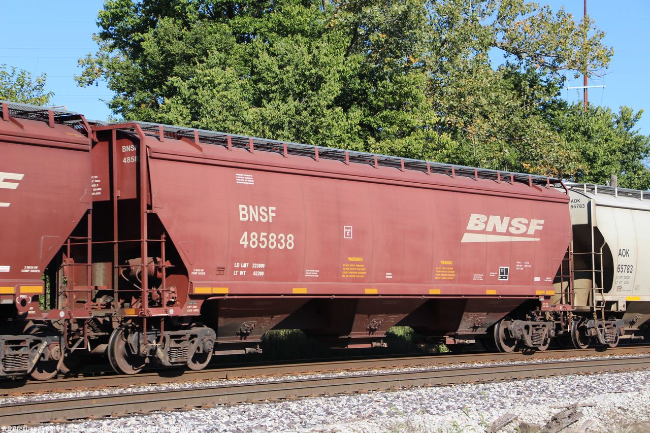 BNSF 485838