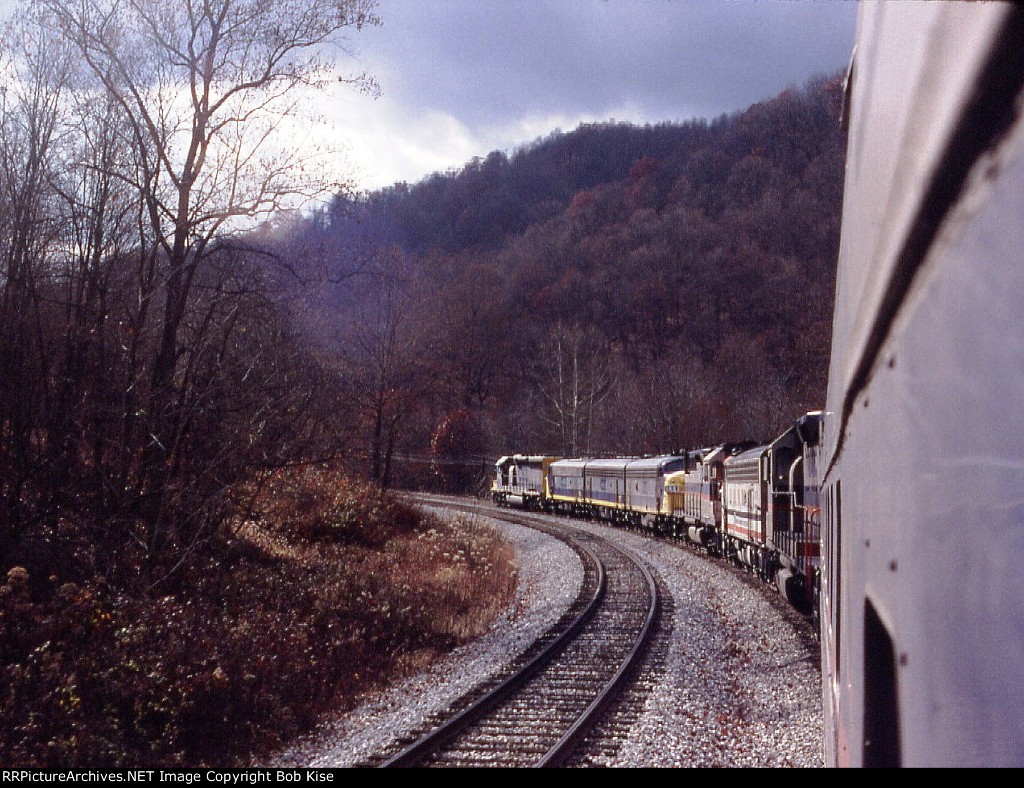 Heading west to Grafton on the Newburg Grade