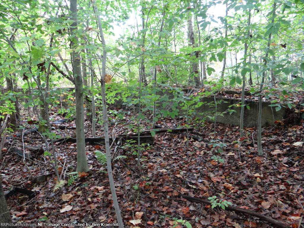 Turntable pit at New Egypt