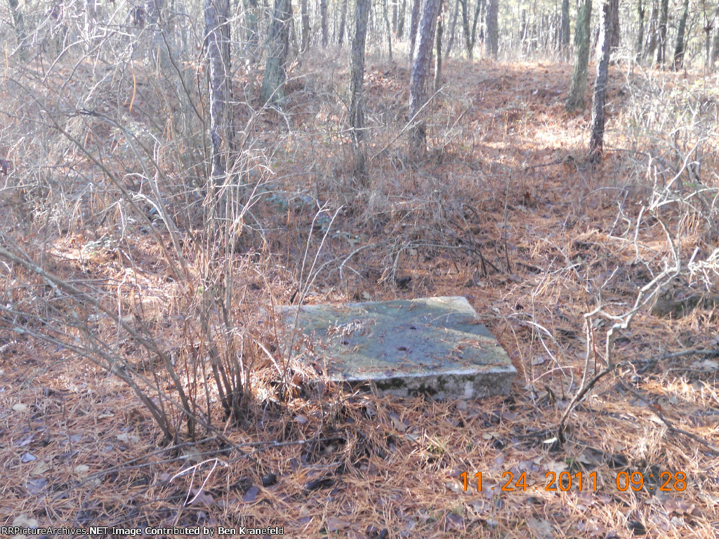 Turntable pit at Atsion