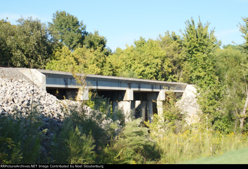 UP Bridge, west of Jacksonville, TX