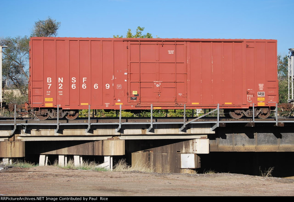 BNSF 726669