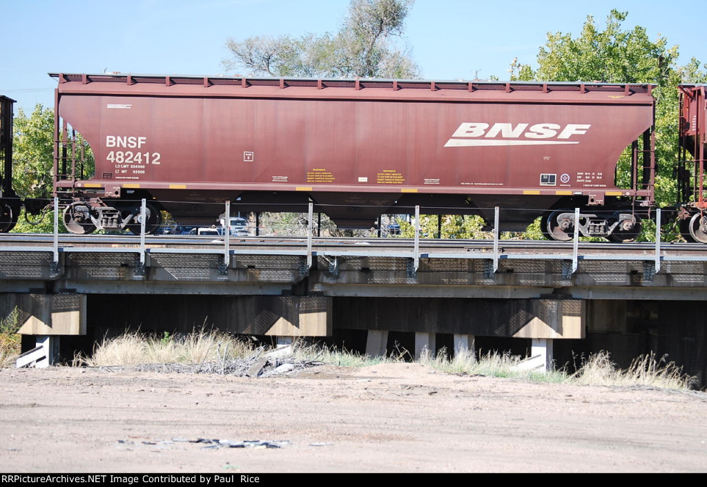 BNSF 482412