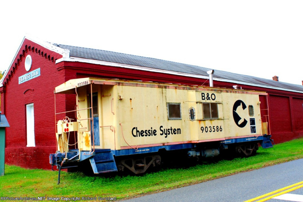 Former B&O Caboose 903586