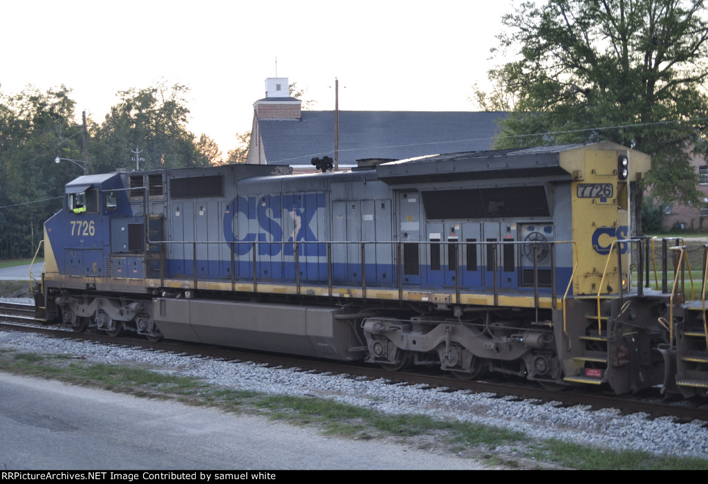CSX C40-8W