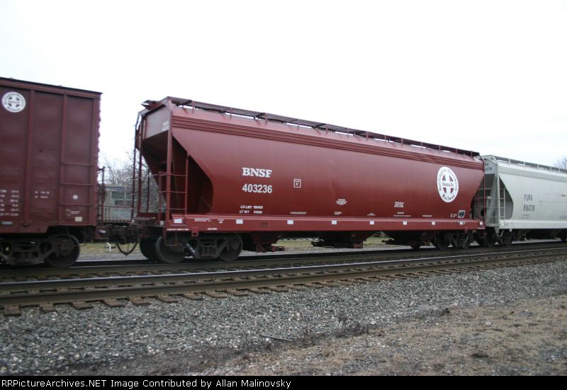 BNSF 403236