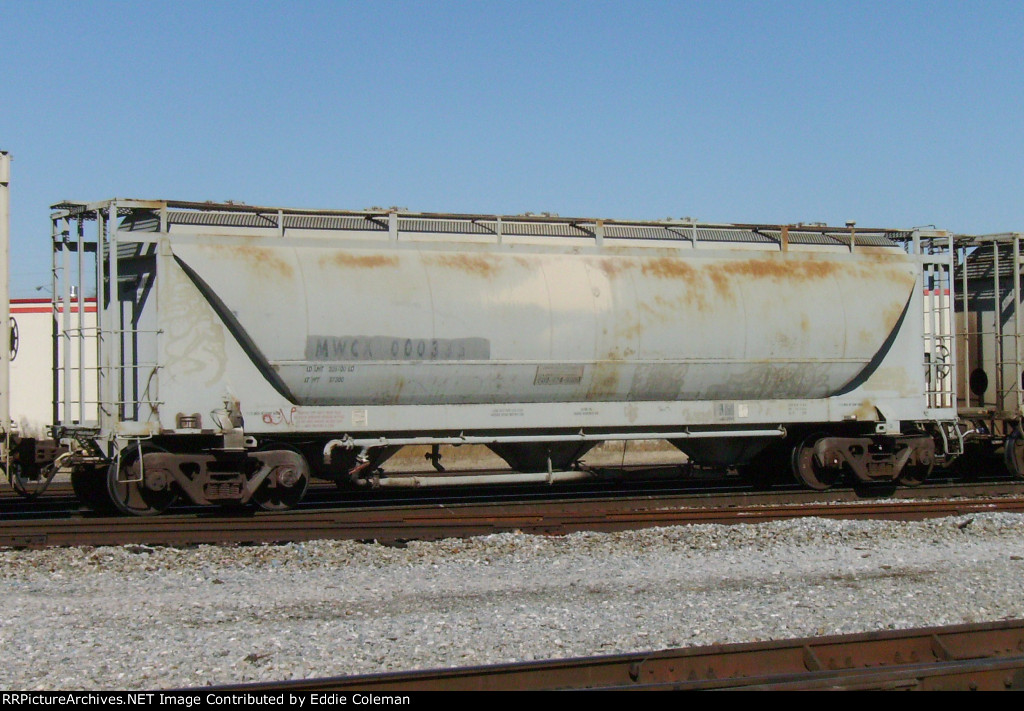 MWCX 335 (ex-NAHX 94211)