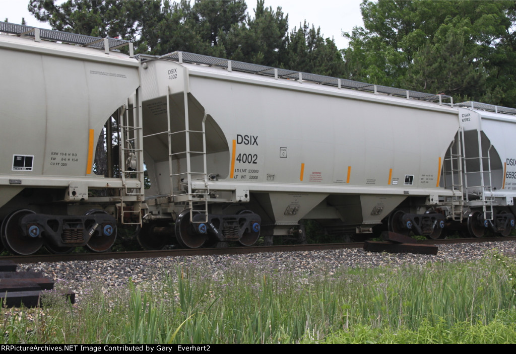 DSIX 4002 - Dowell Schlumberger Inc