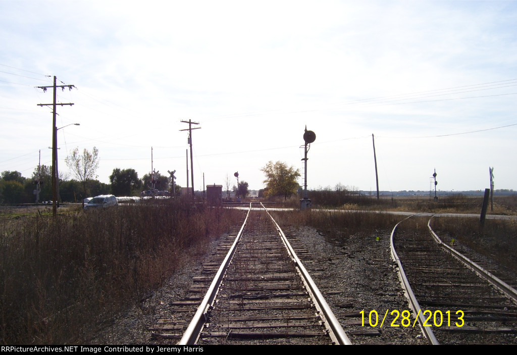 Crandall Interlocking Looking west on the TP&W/ATSF