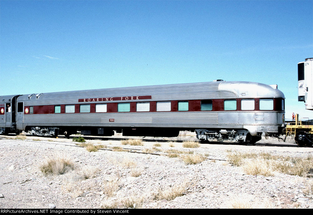 DRCX ex NYC observation #9061 about to cross border into Mexico.