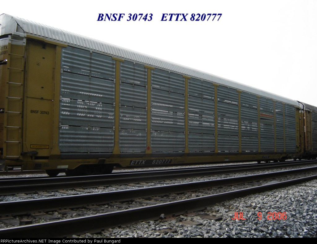 BNSF 30743  07/09/2006