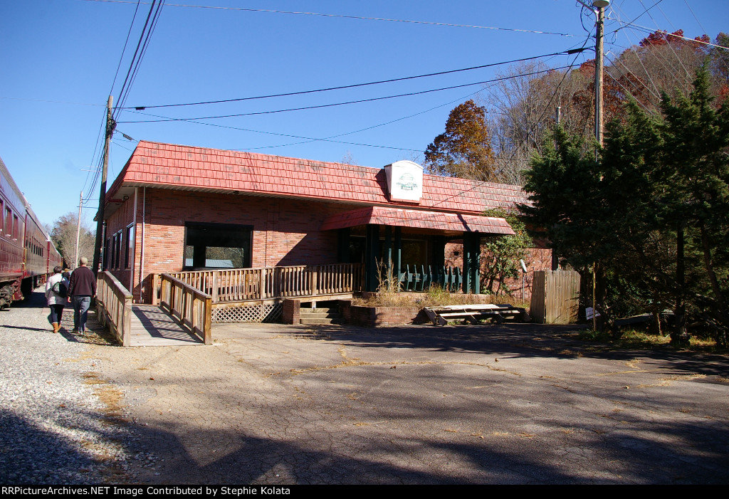 GSMR DILLSBORO STATION NOT BEING USE NOW