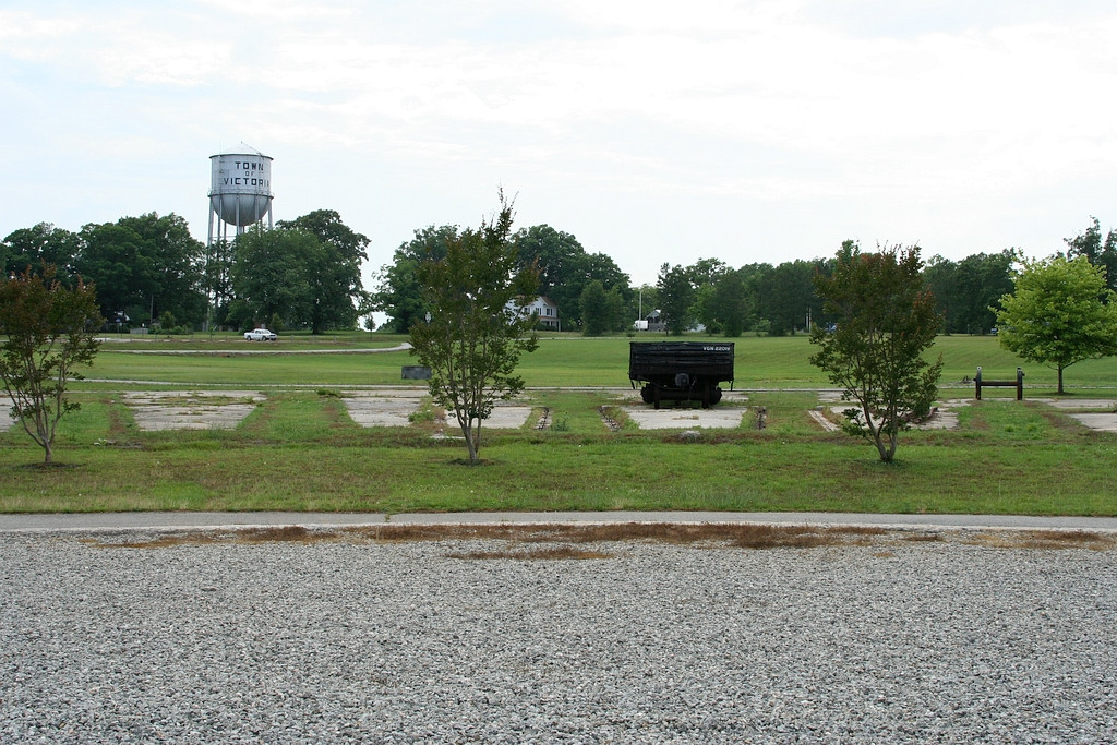 Virginian roundhouse foundations around turntable pit
