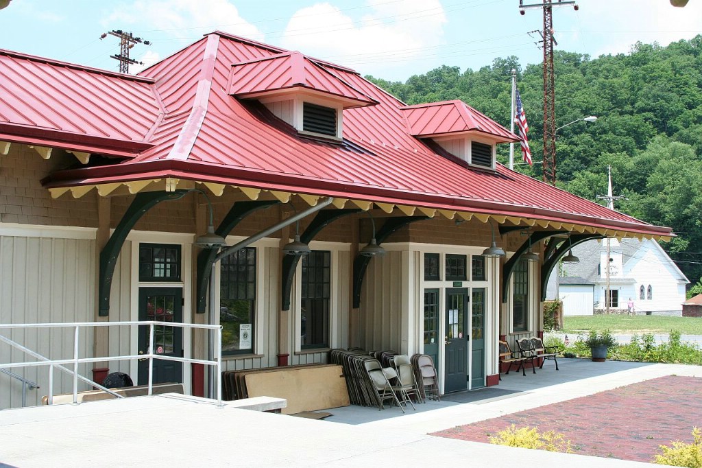 NW depot on the Bluestone branch