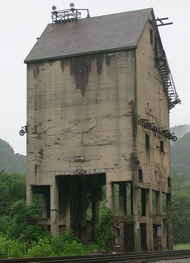 1922 C&O coal tower
