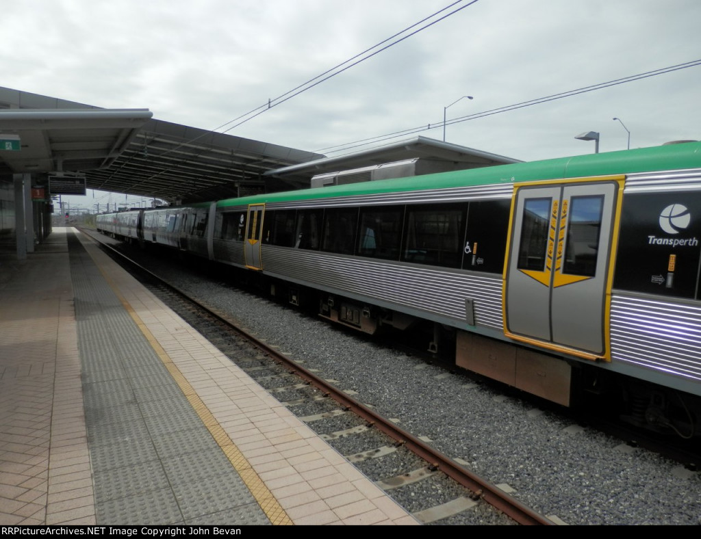 EDI Bombarider 552 (TransPerth)