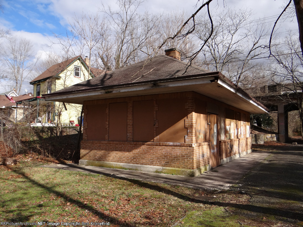 Mays Landing Station