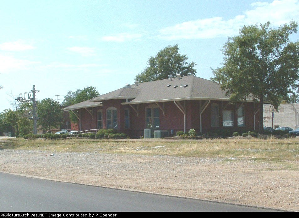 CAGY Greenwood depot