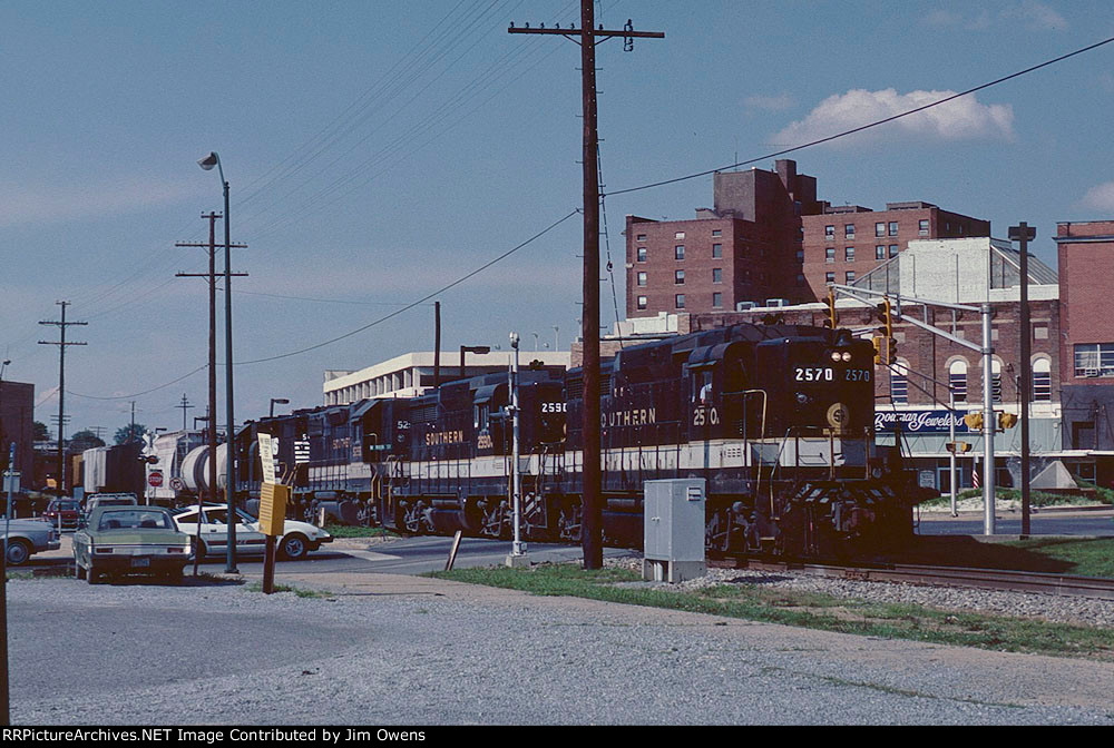Train #185 passing through downtown Johnson City.
