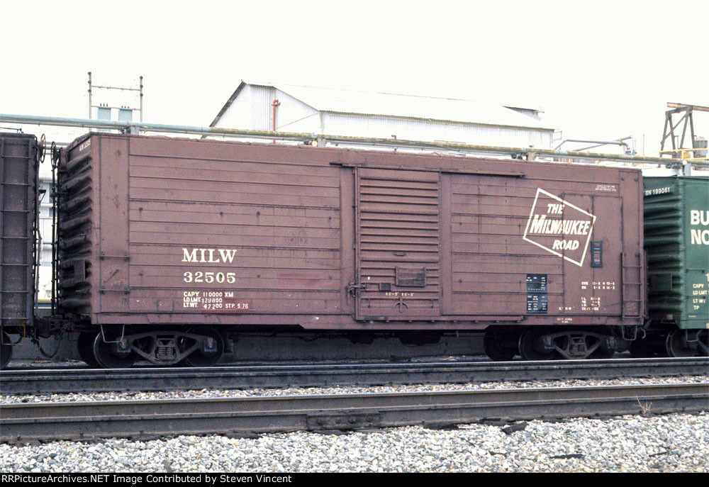 Milwaukee Road 40' box #32505