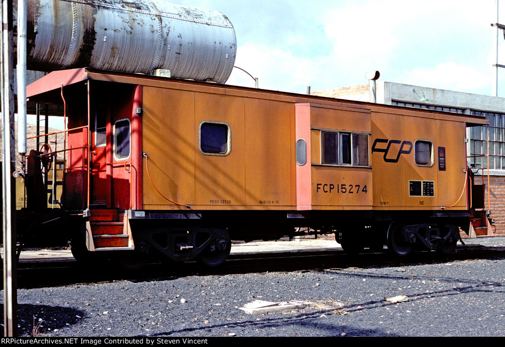 FCP bay window caboose #15274