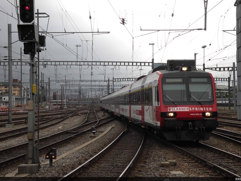  RBDe 560 on a Glarner Sprinter RegioExpress Service. 