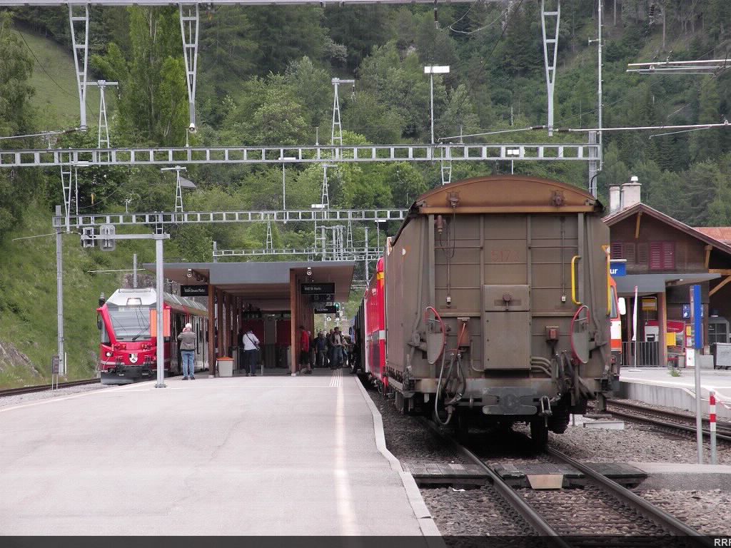 Line-up of trains at Filisur.