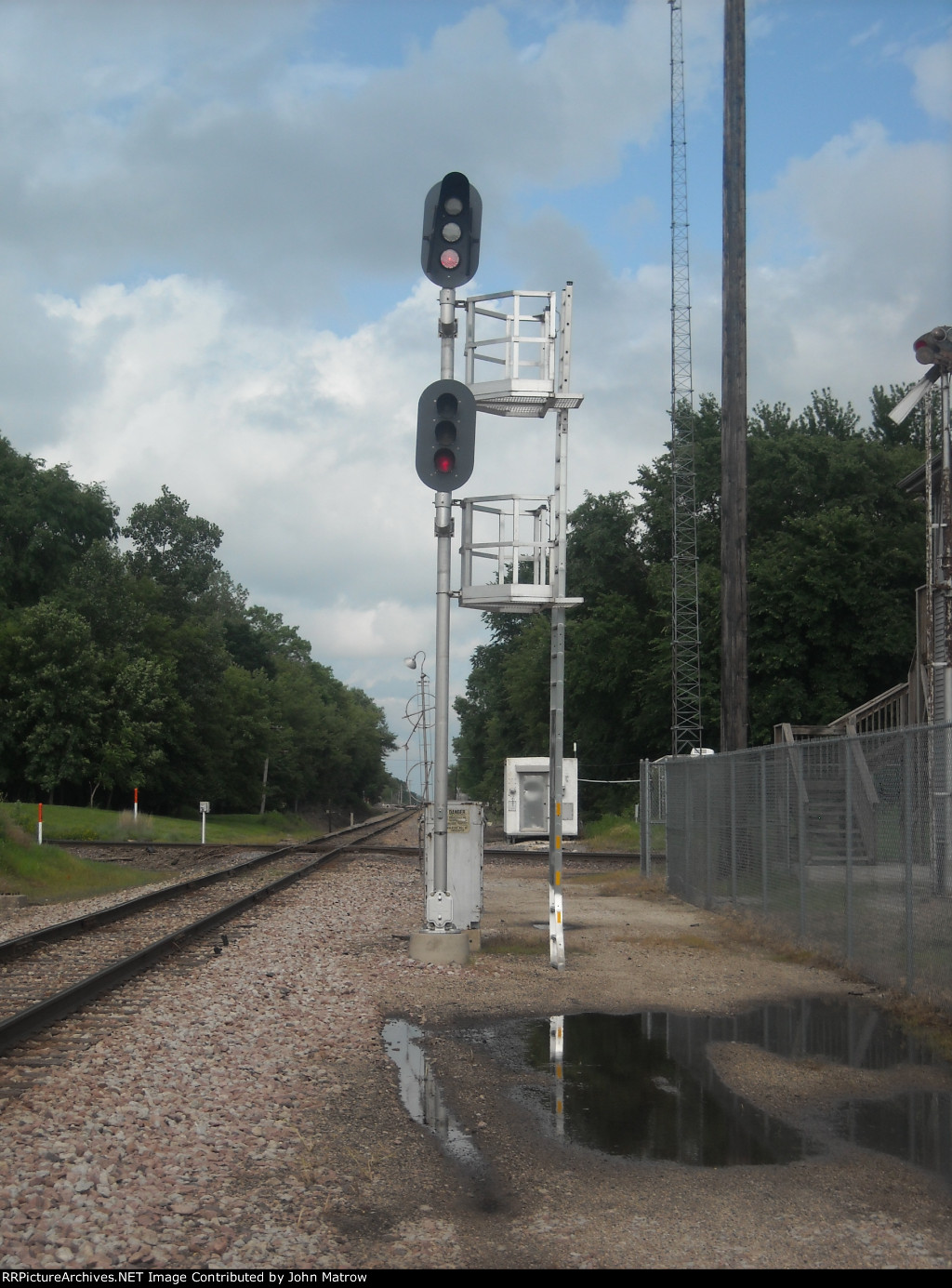 CP westbound signal