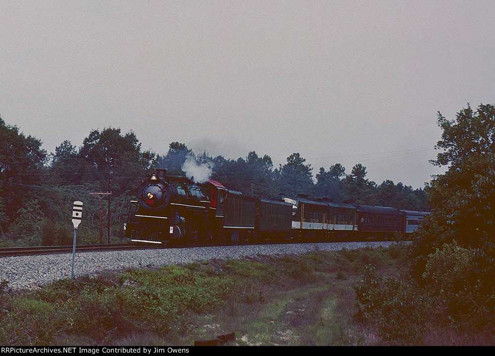 SOU 4501 headed south to Columbia from Charlotte.
