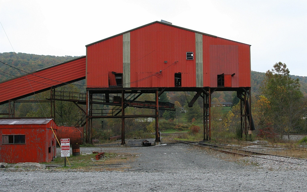 Abandoned coal loader
