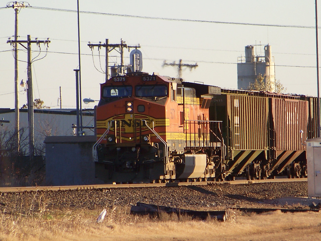 BNSF C44-9W 5371