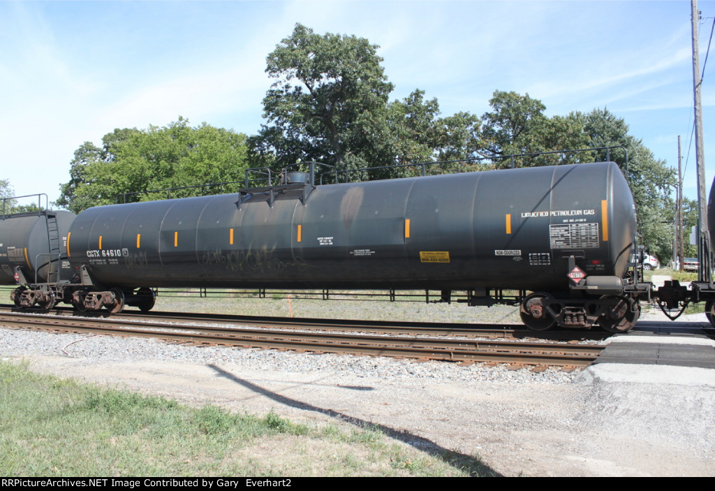 CGTX 64610 - GATX Rail Canada
