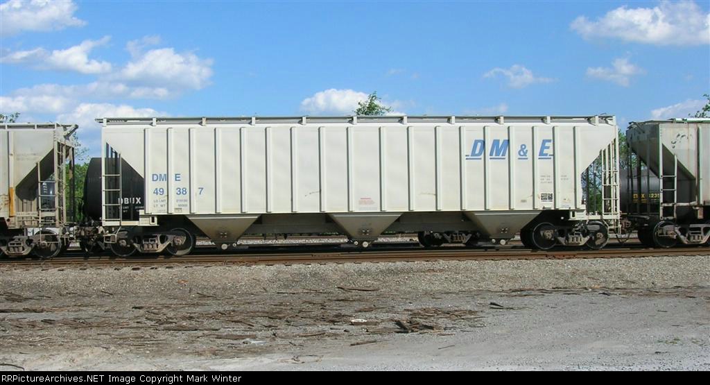 DME 49387 in the yard, at Shipps Yards, 
