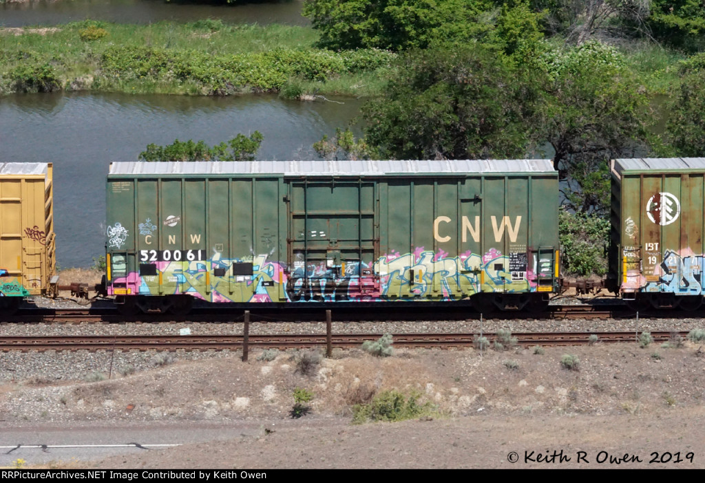 CNW 520061