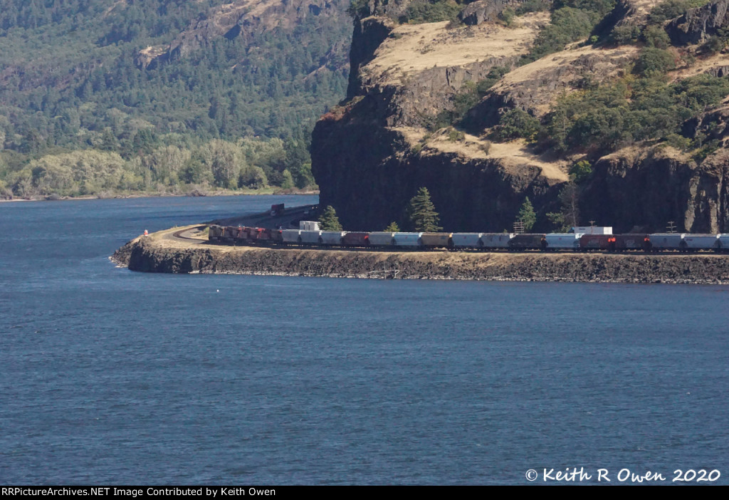 Eastbound UP?CP Empty Grain