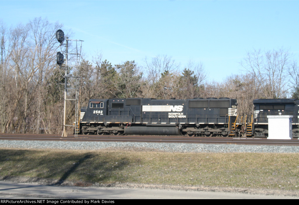 NS 2582