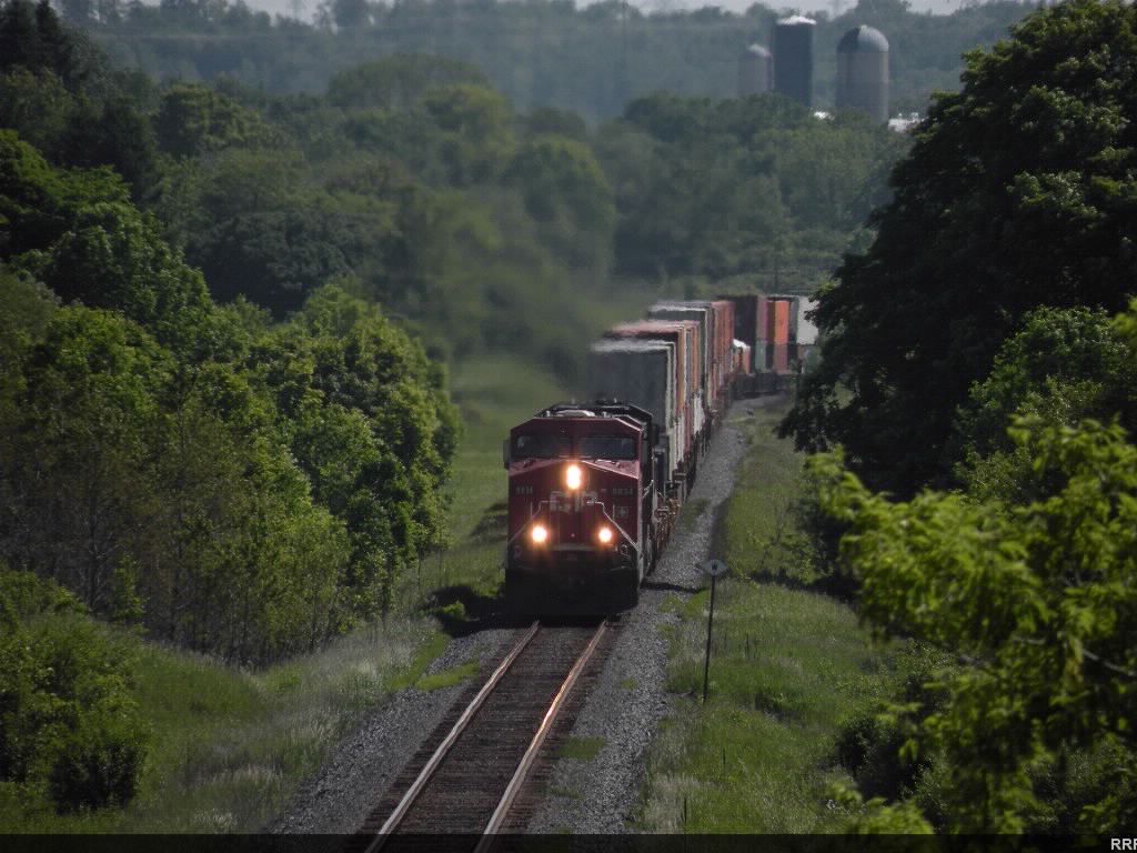 Westbound CP intermodal at Port Granby.
