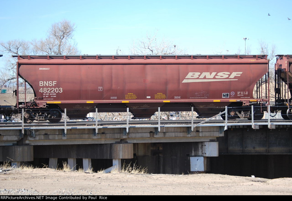 BNSF 482203