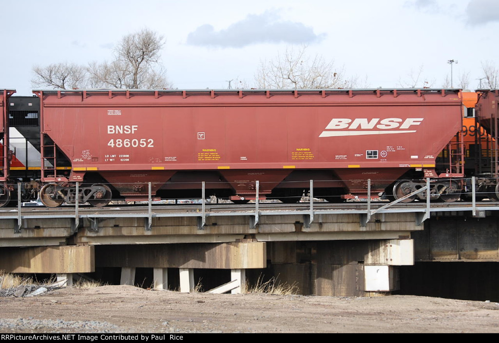 BNSF 486052
