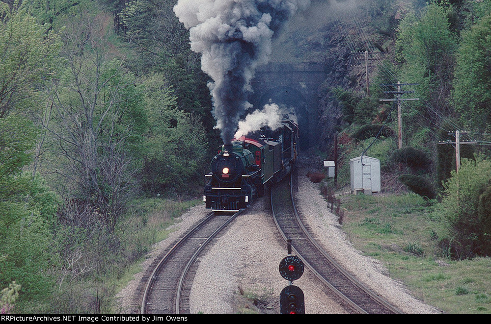 4501 exiting the tunnel at Frisco, TN, on the way to Appalachia, VA.
